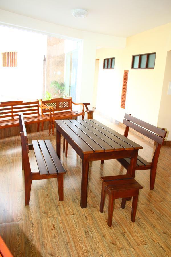 Sky View Grand Hotel Kandy Exterior photo